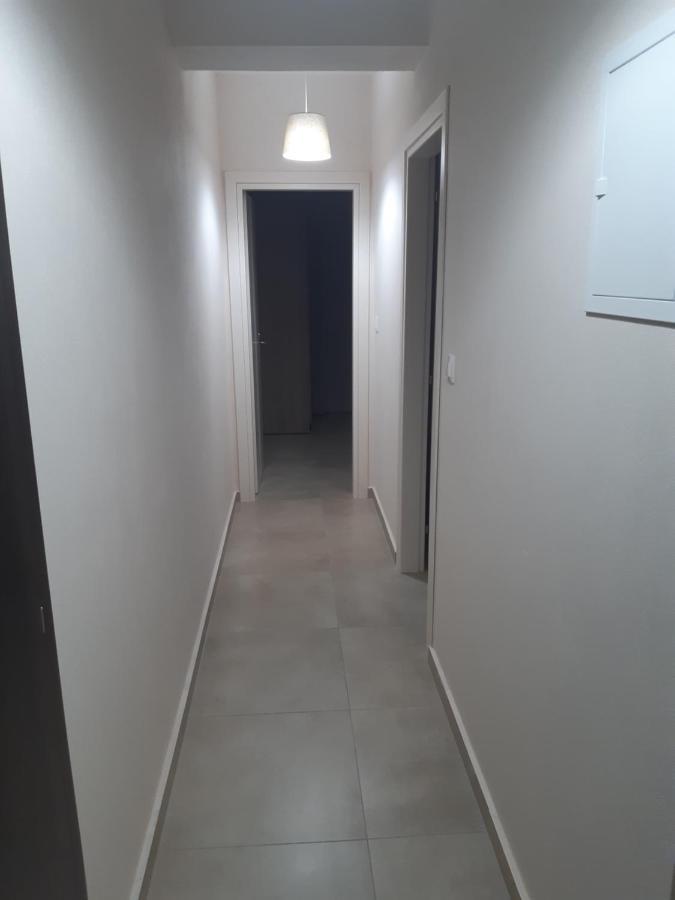 Theo And Irin'S Houses فلوغيتا المظهر الخارجي الصورة