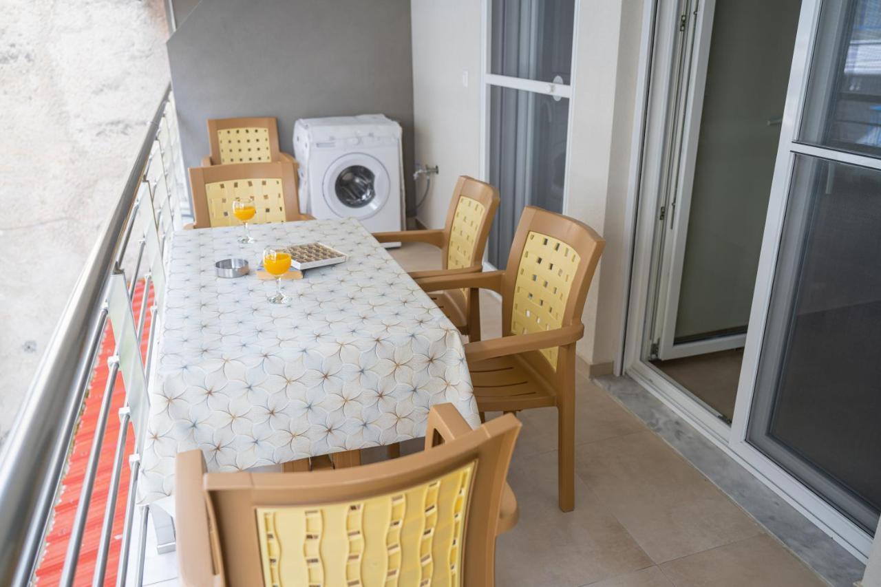 Theo And Irin'S Houses فلوغيتا المظهر الخارجي الصورة