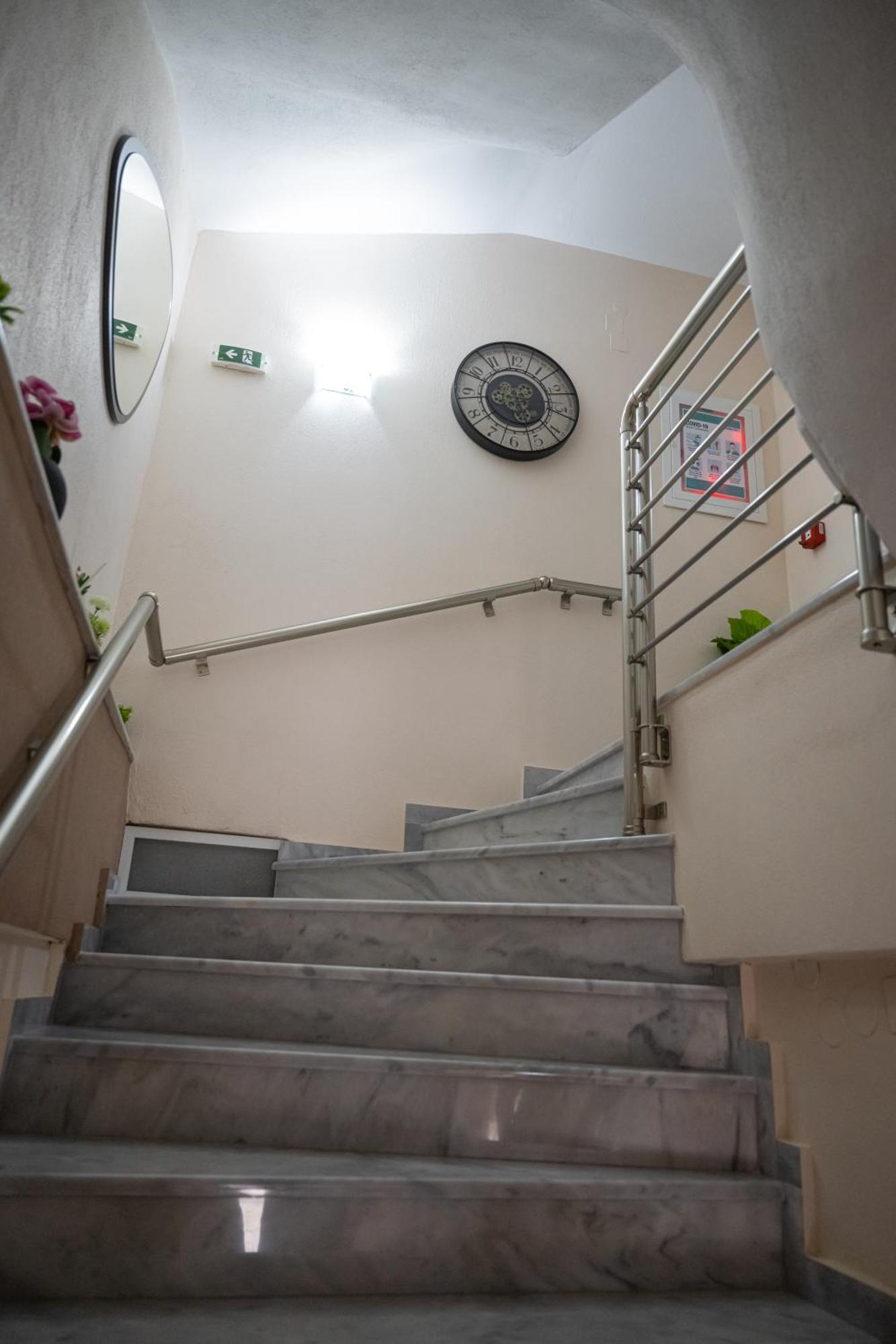Theo And Irin'S Houses فلوغيتا المظهر الخارجي الصورة